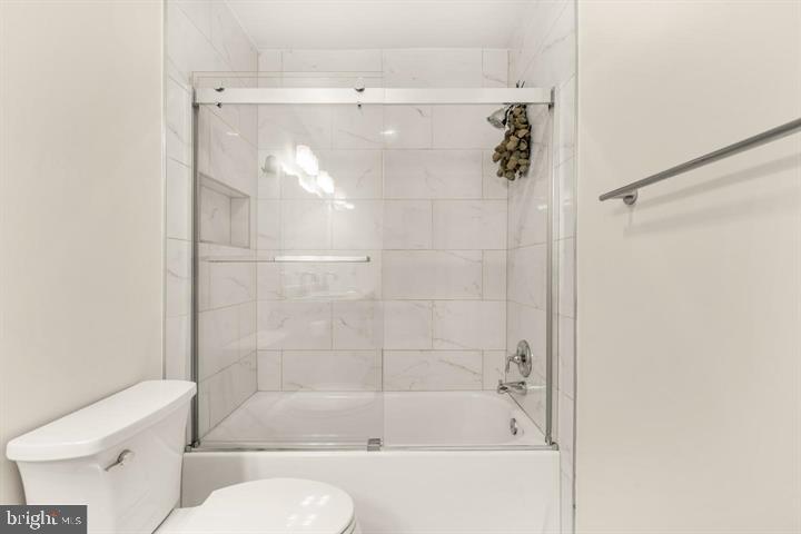 NORTHWEST BRANCH ESTATES - Residential Lease