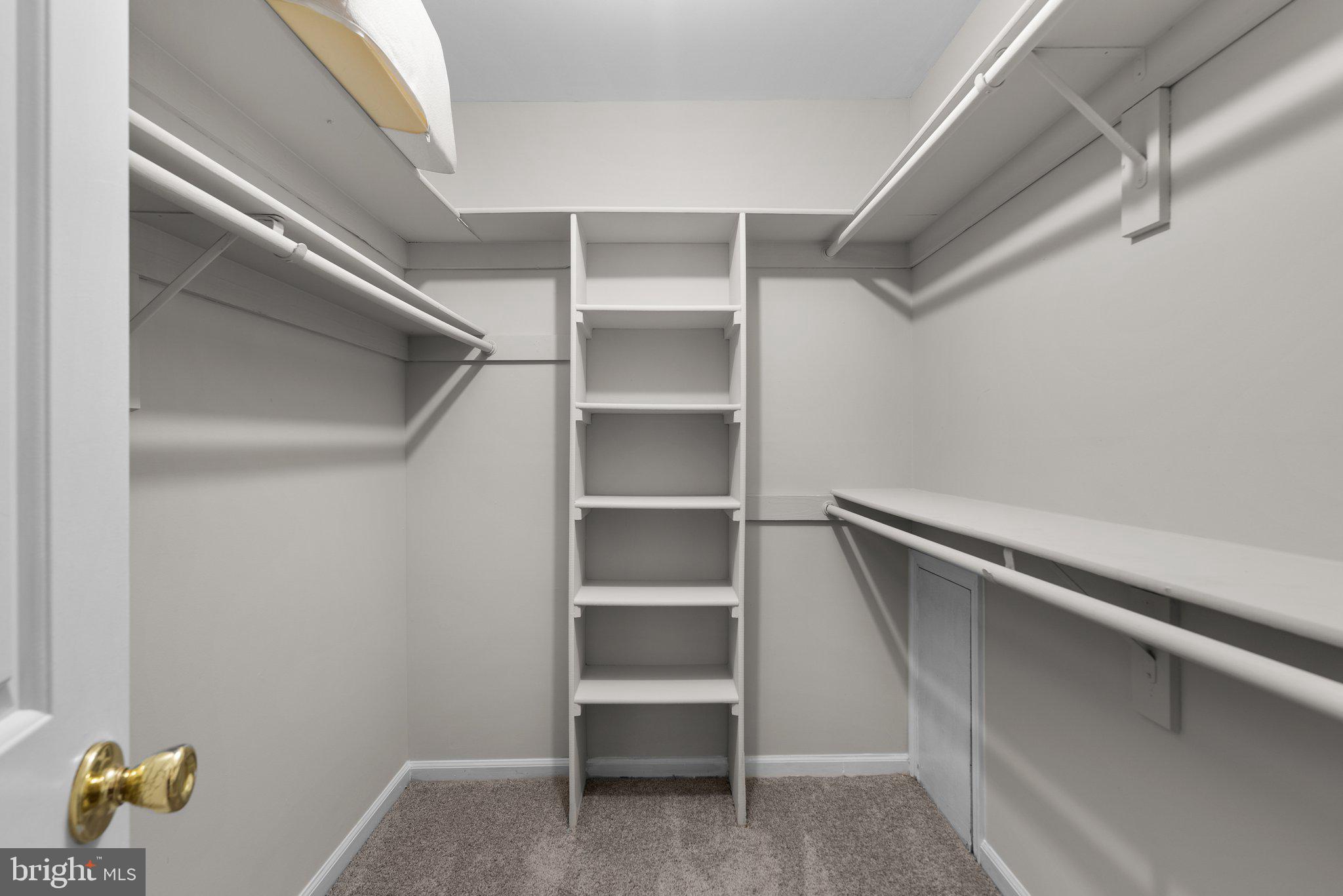 WATERS HOUSE - Residential