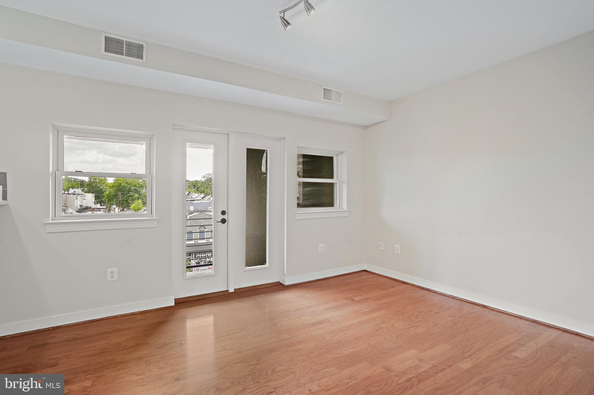 4800 GEORGIA NW 405