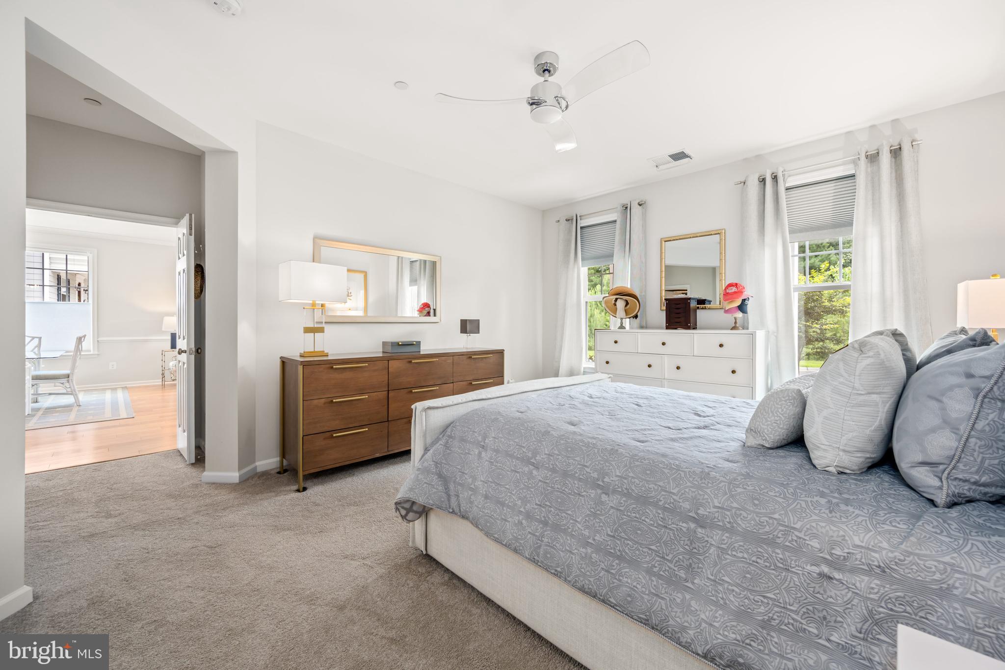 EASTON VILLAGE - Residential