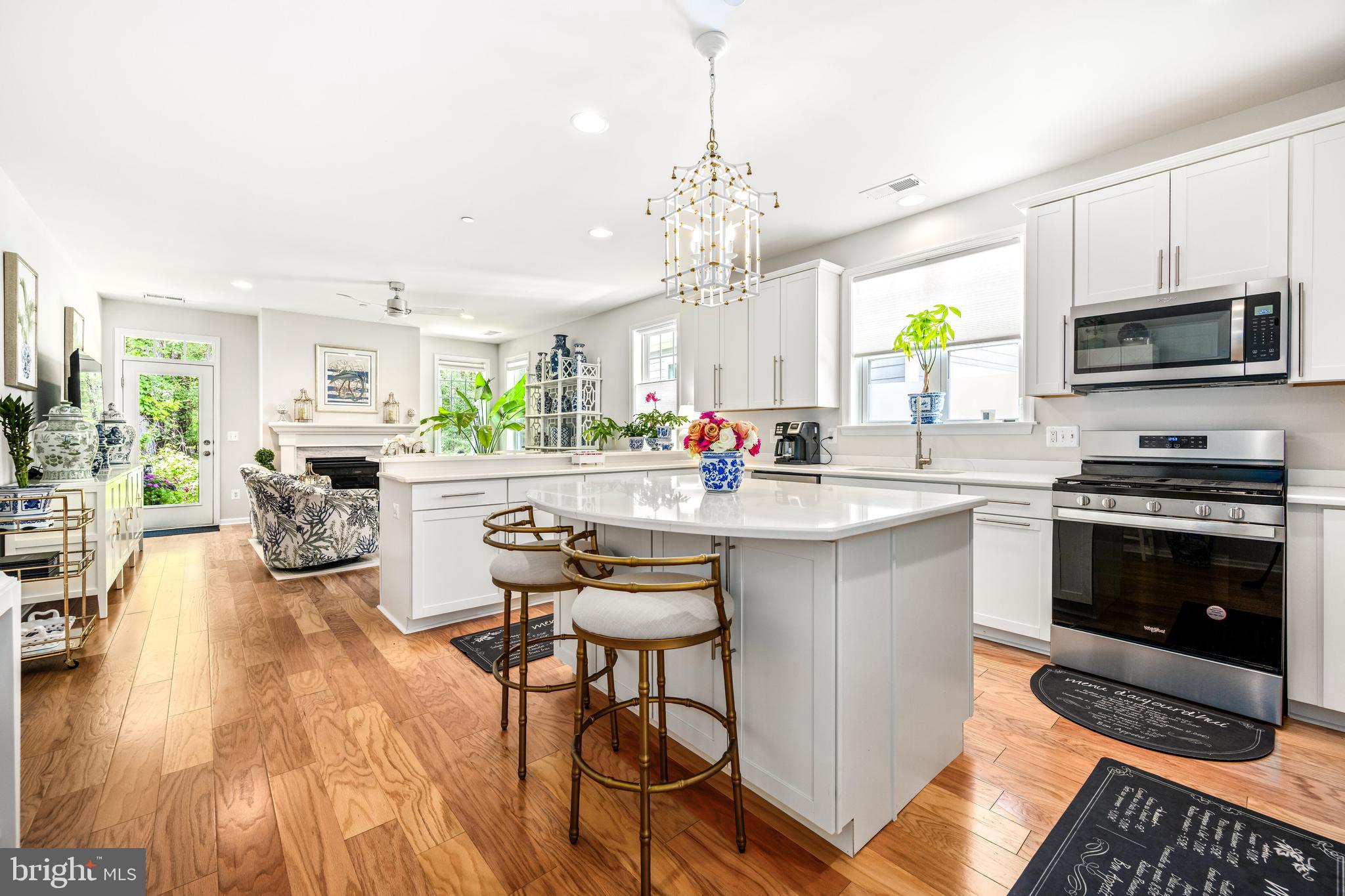 EASTON VILLAGE - Residential