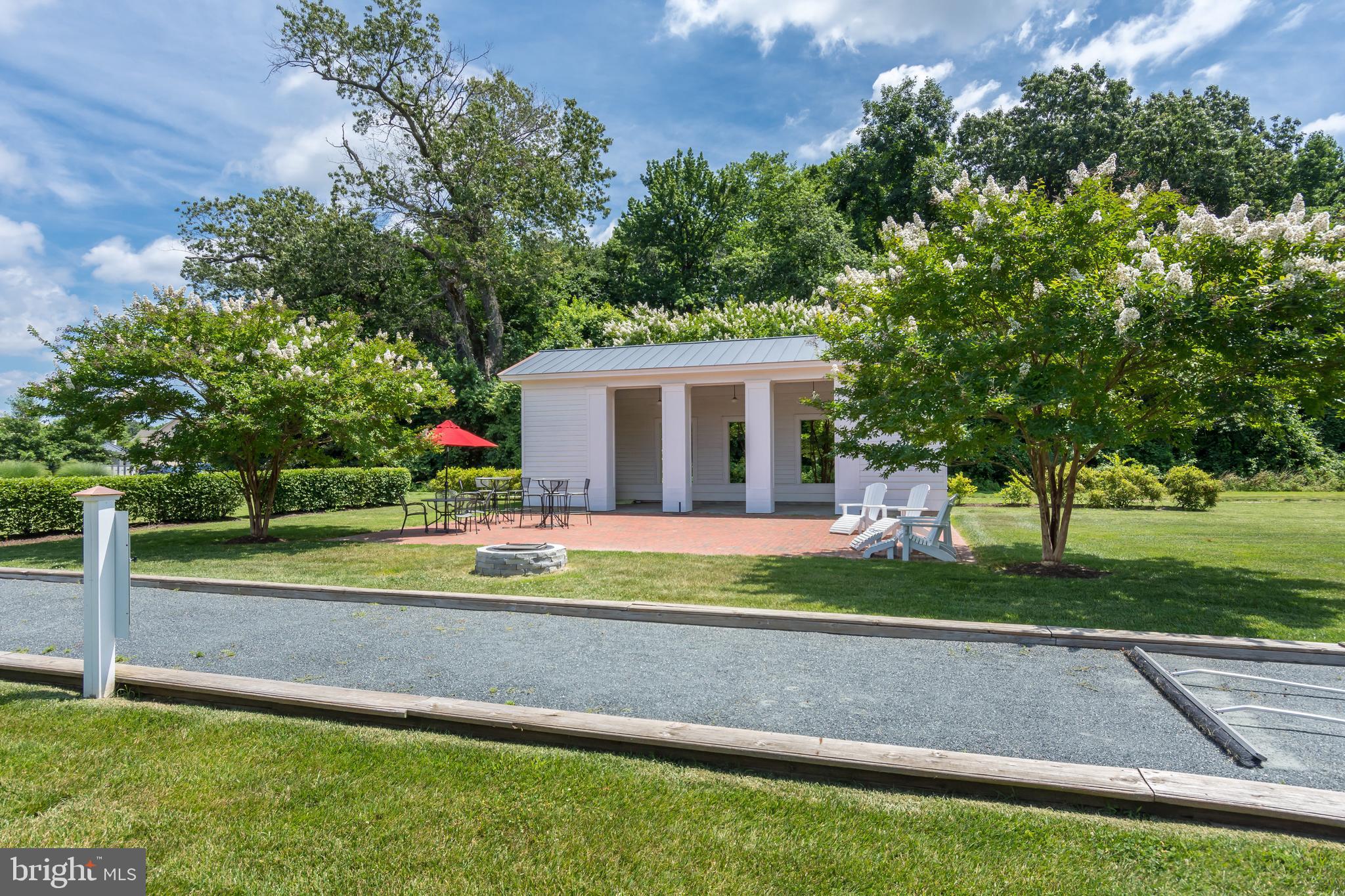 EASTON VILLAGE - Residential