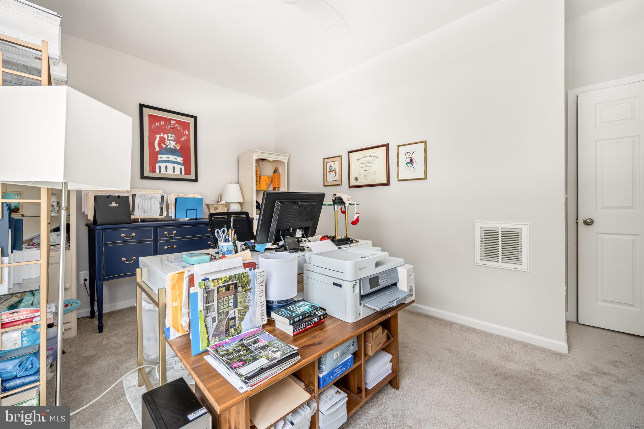 EASTON VILLAGE - Residential