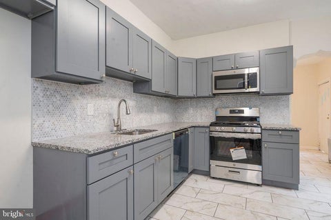 Townhouse For Rent - 4915 N 11th Street<br/> PHILADELPHIA, PA 19141
