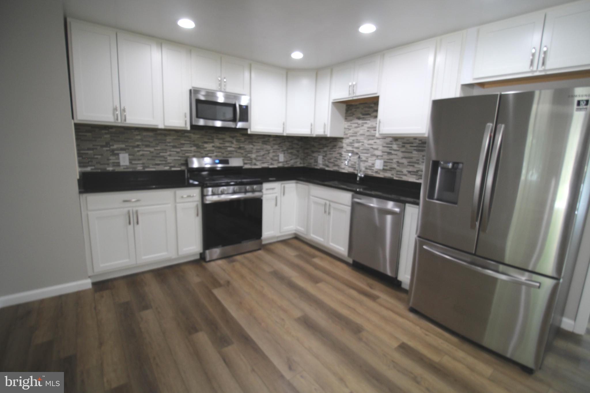 WILDWOOD ESTATES - Residential