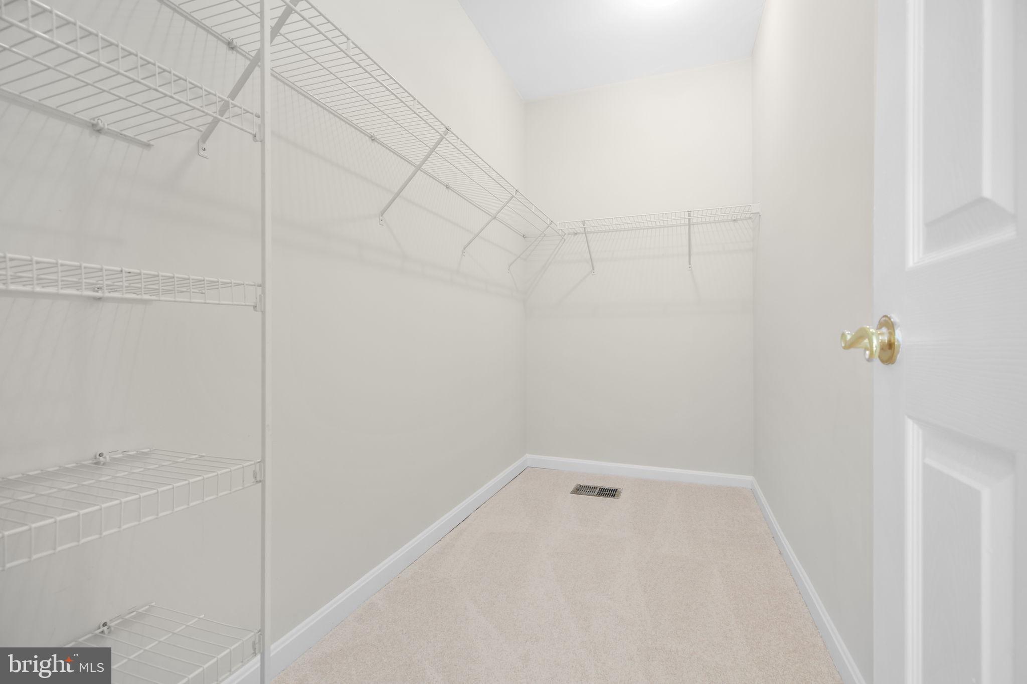 LORTON STATION NORTH CND - Residential