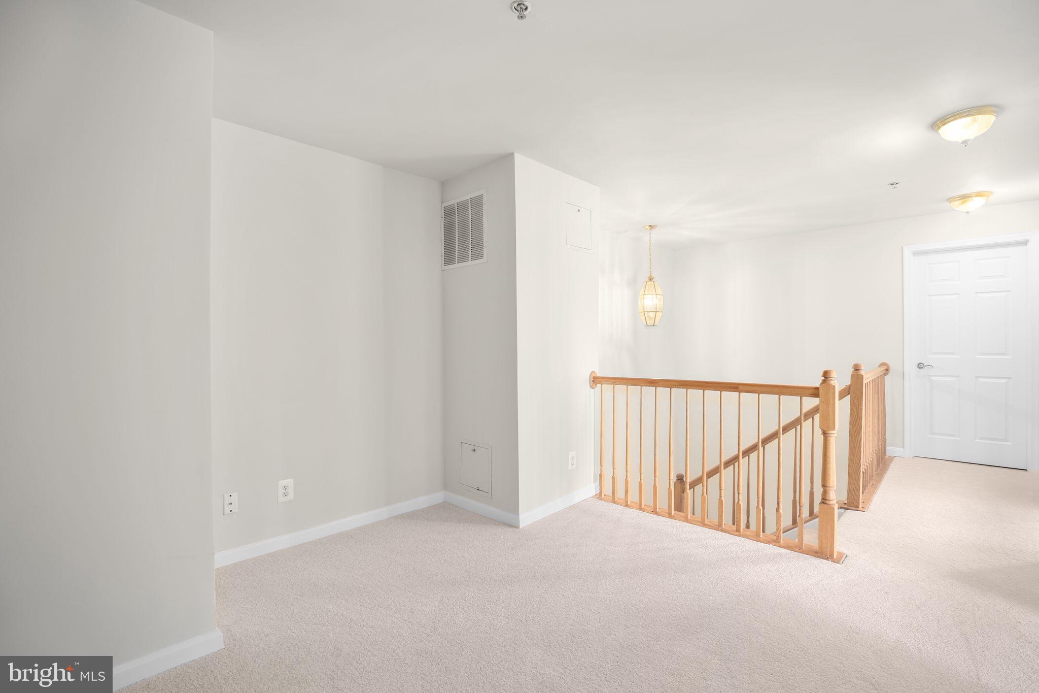 LORTON STATION NORTH CND - Residential