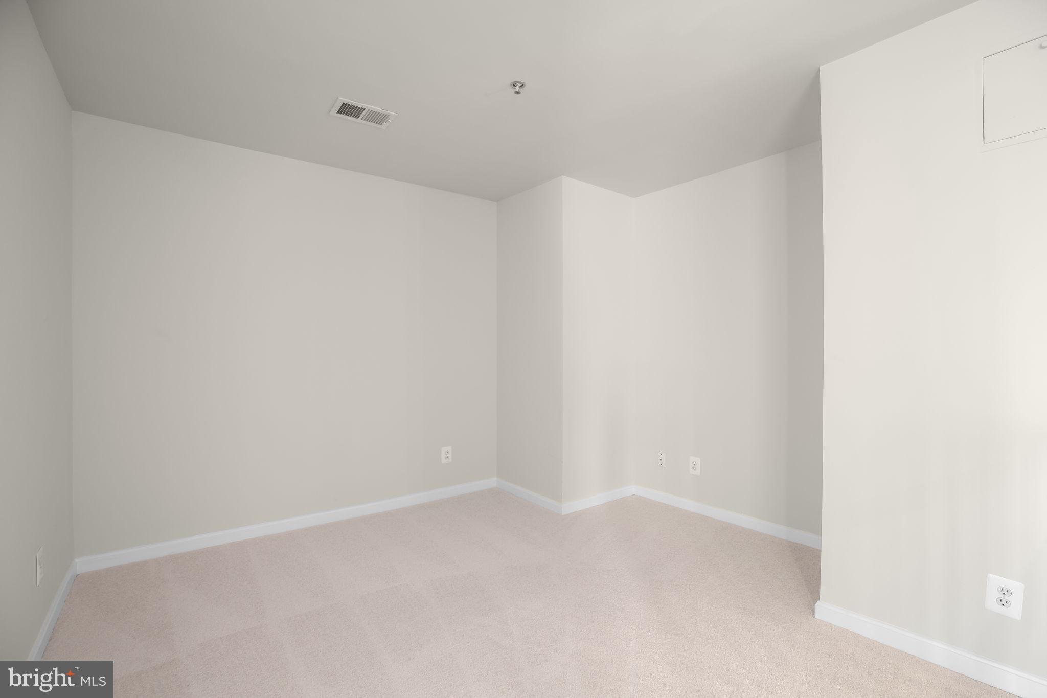 LORTON STATION NORTH CND - Residential