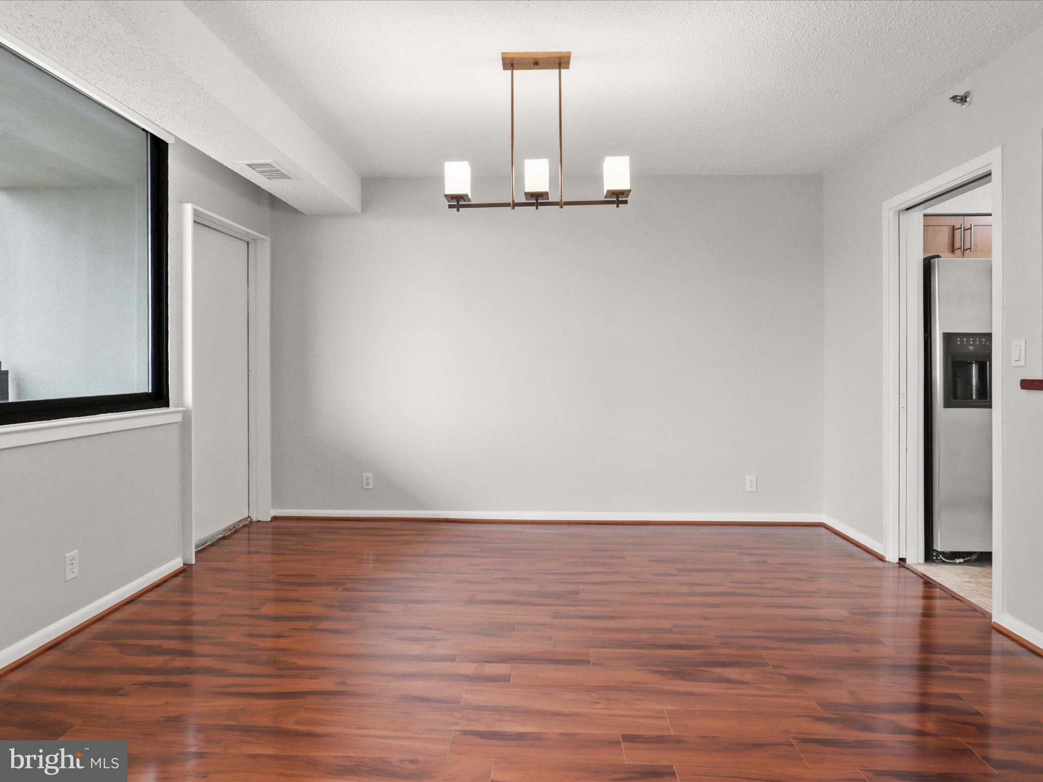 SKYLINE SQUARE CONDO - Residential Lease