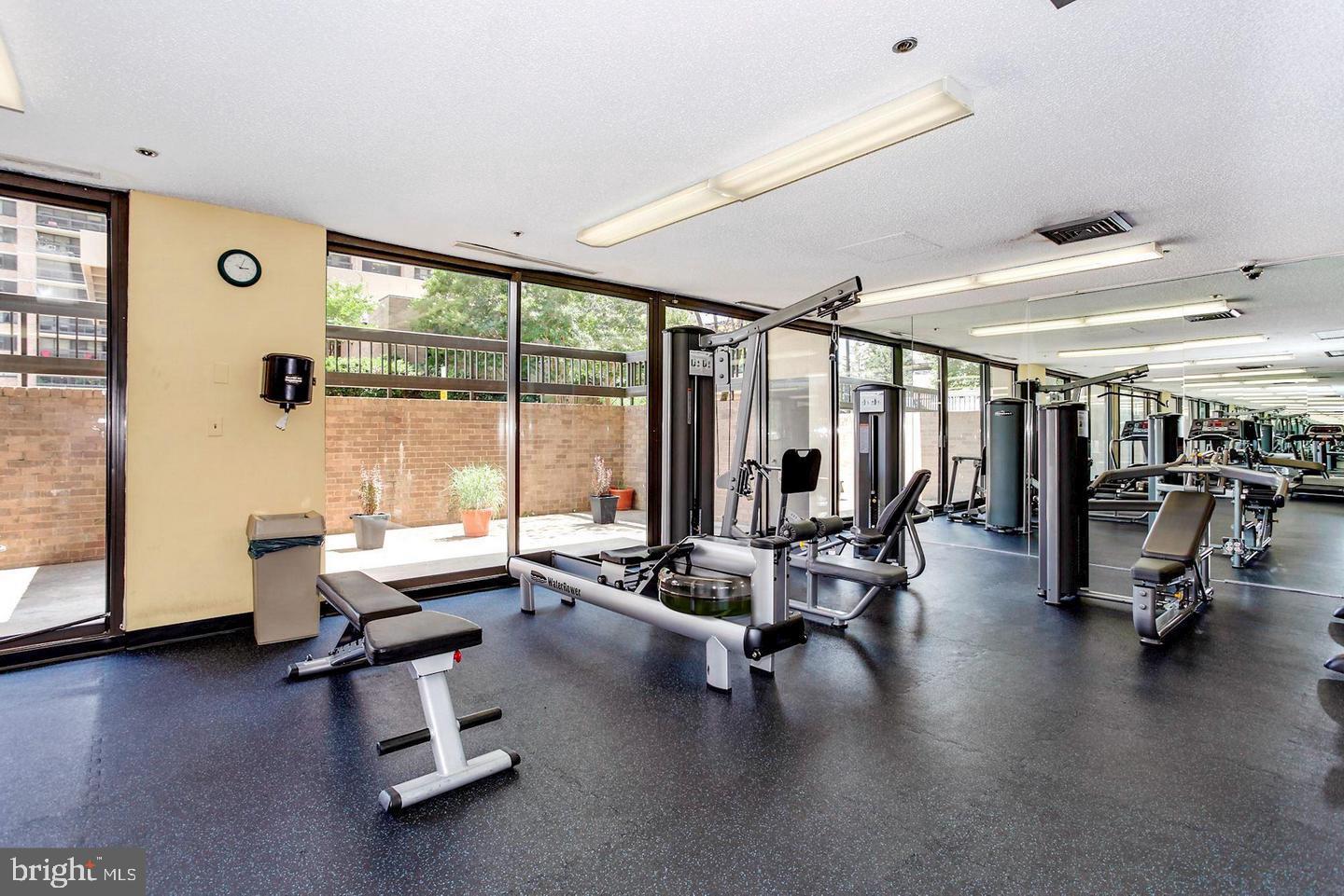 SKYLINE SQUARE CONDO - Residential Lease