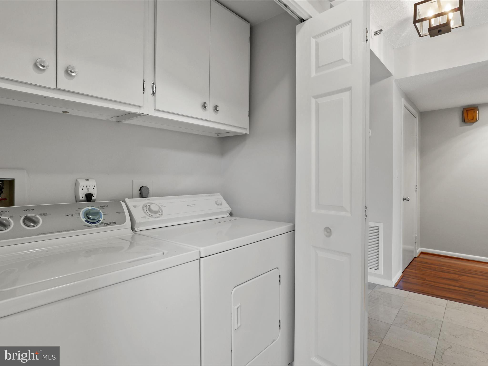 SKYLINE SQUARE CONDO - Residential Lease