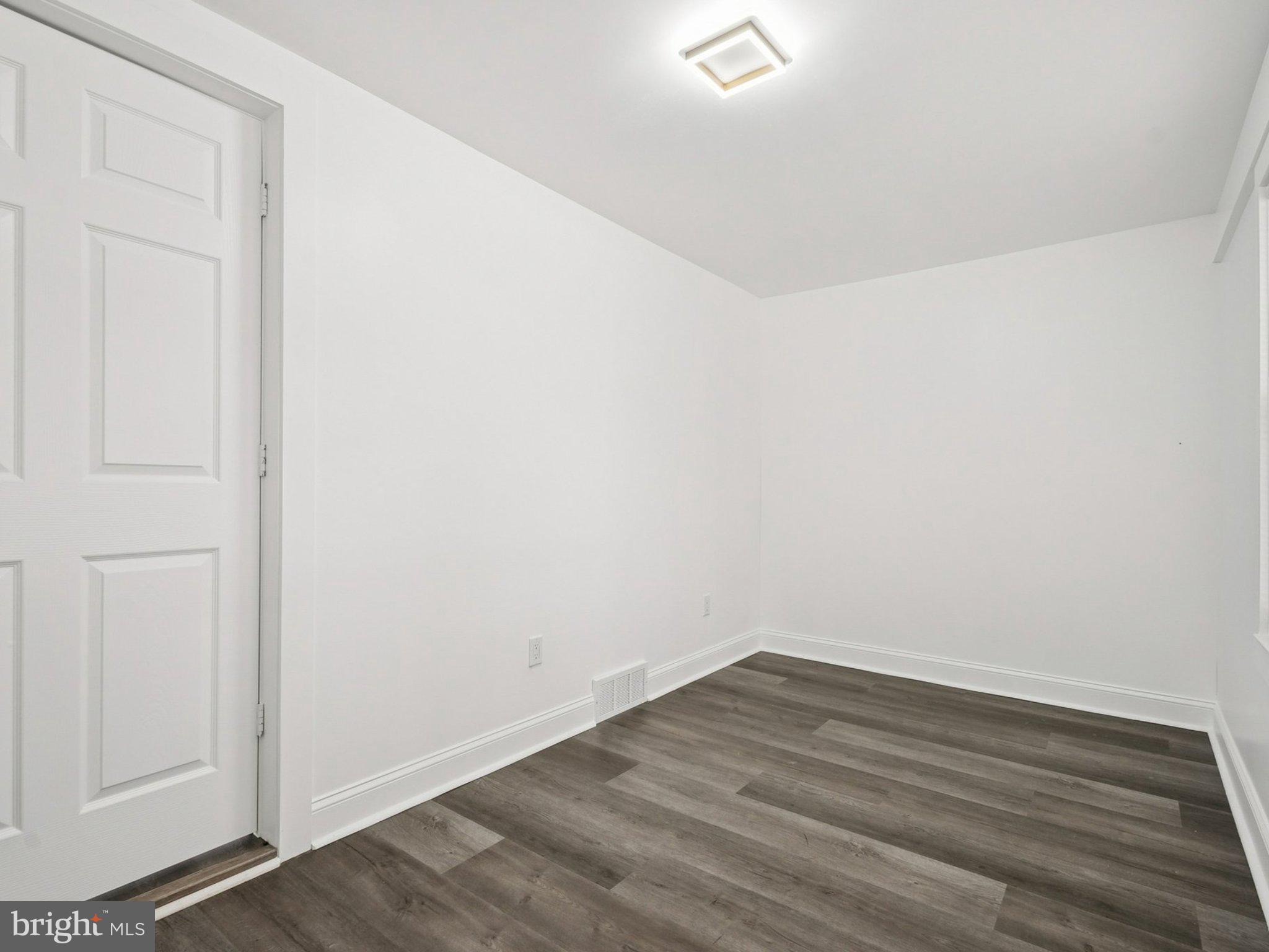 LENNOX PARK MHP - Residential