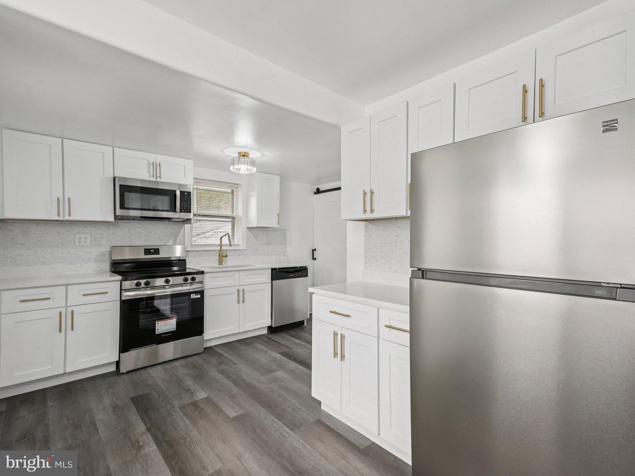 LENNOX PARK MHP - Residential