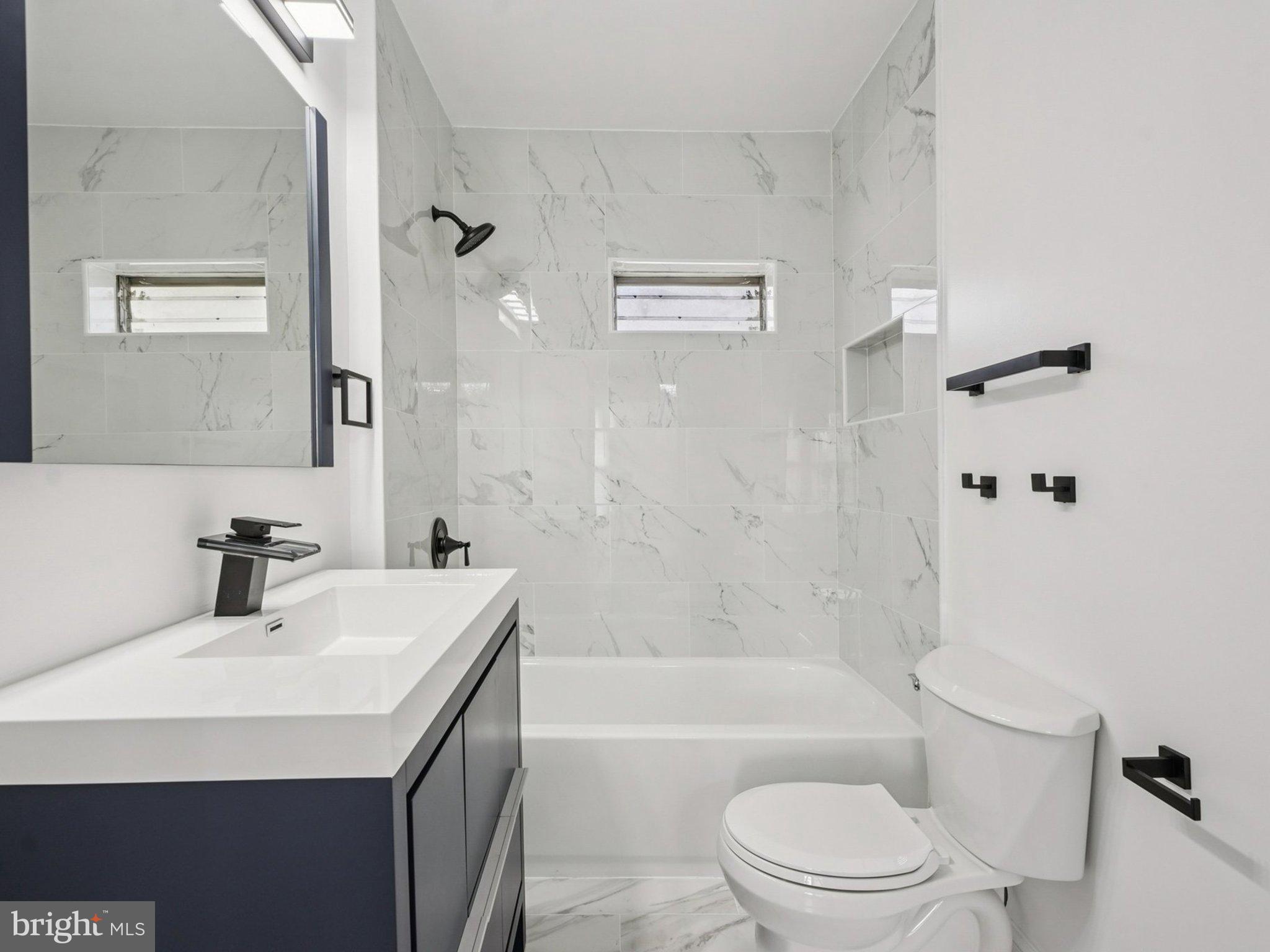 LENNOX PARK MHP - Residential