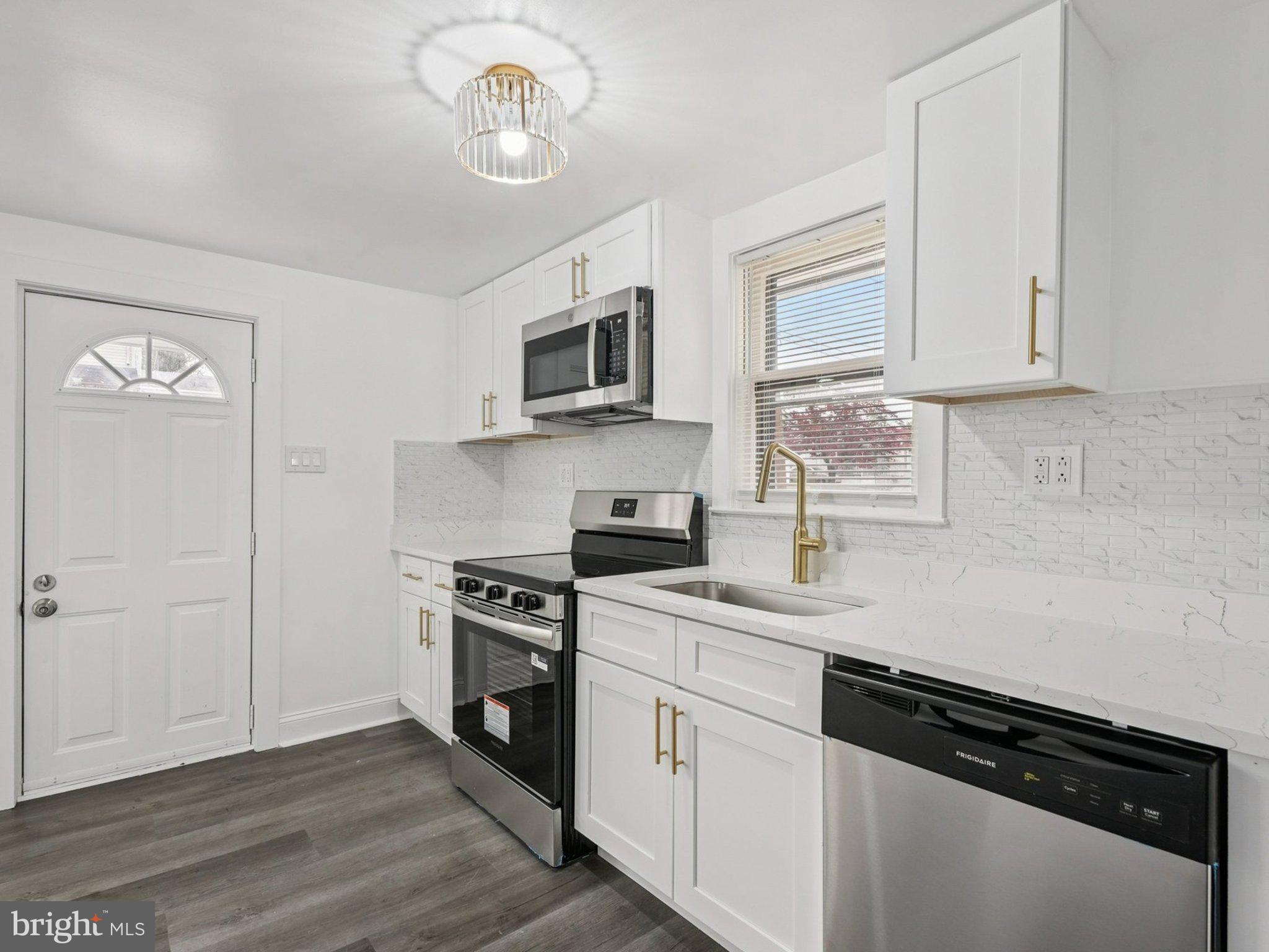 LENNOX PARK MHP - Residential