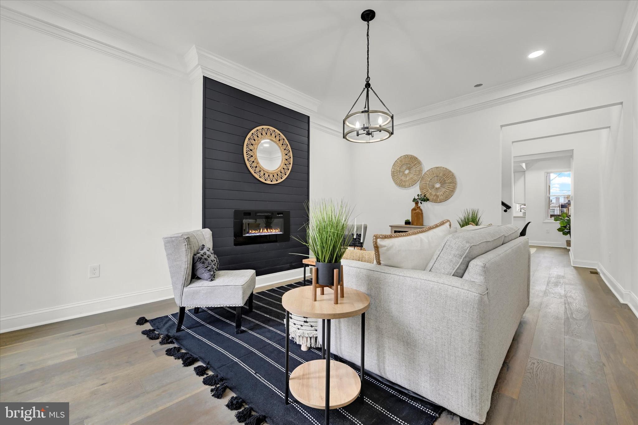 RESERVOIR HILL - Residential