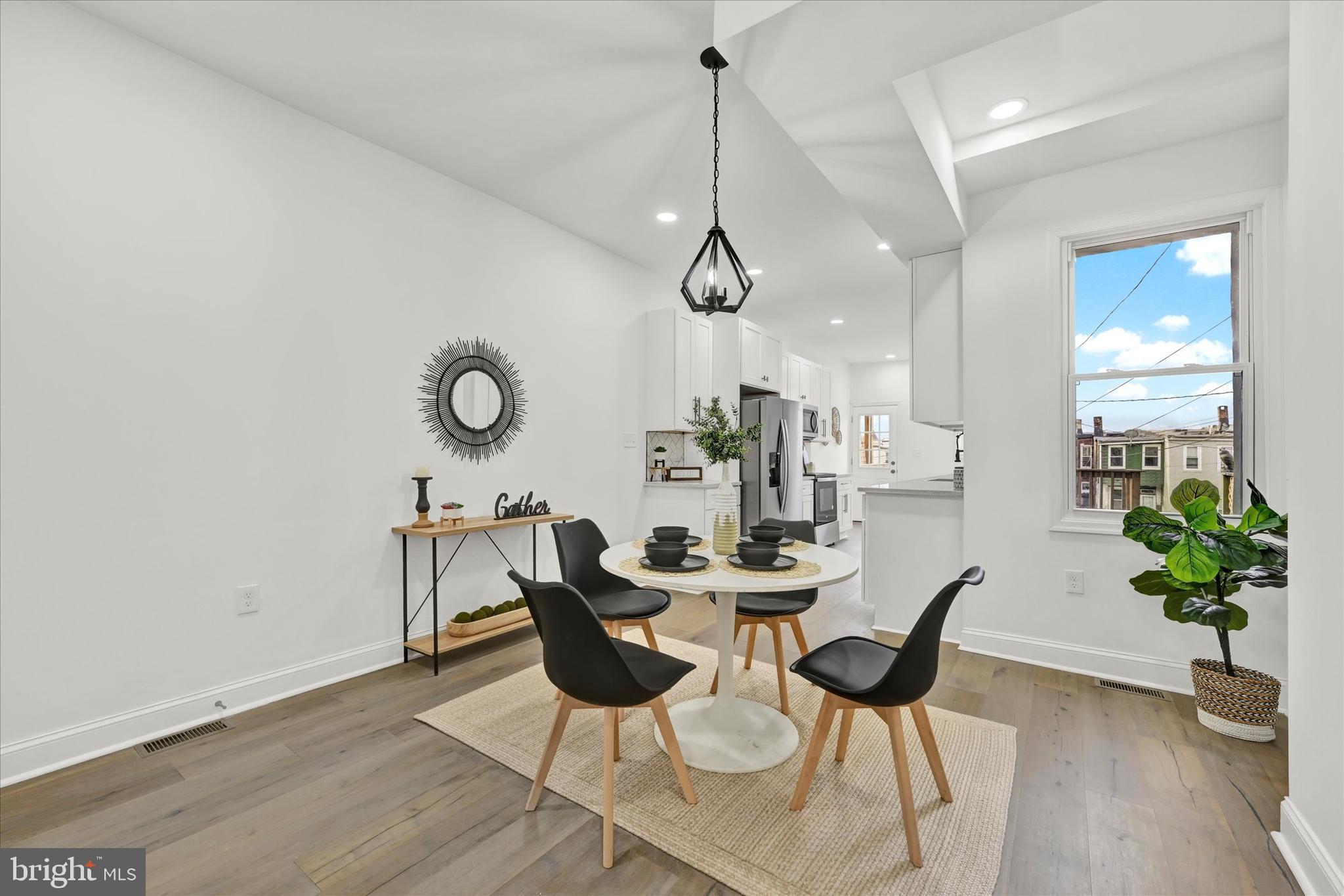 RESERVOIR HILL - Residential