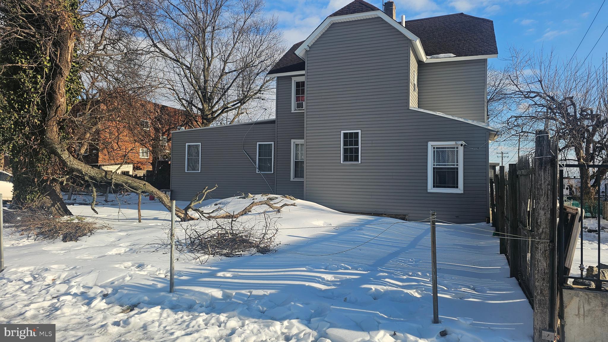 TACONY - Residential