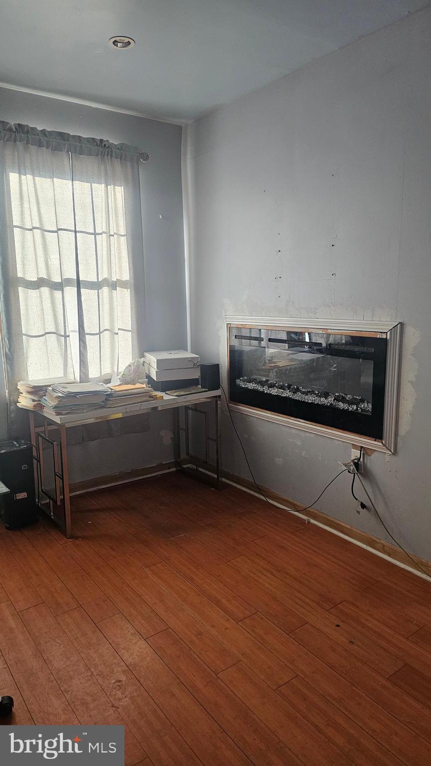 TACONY - Residential