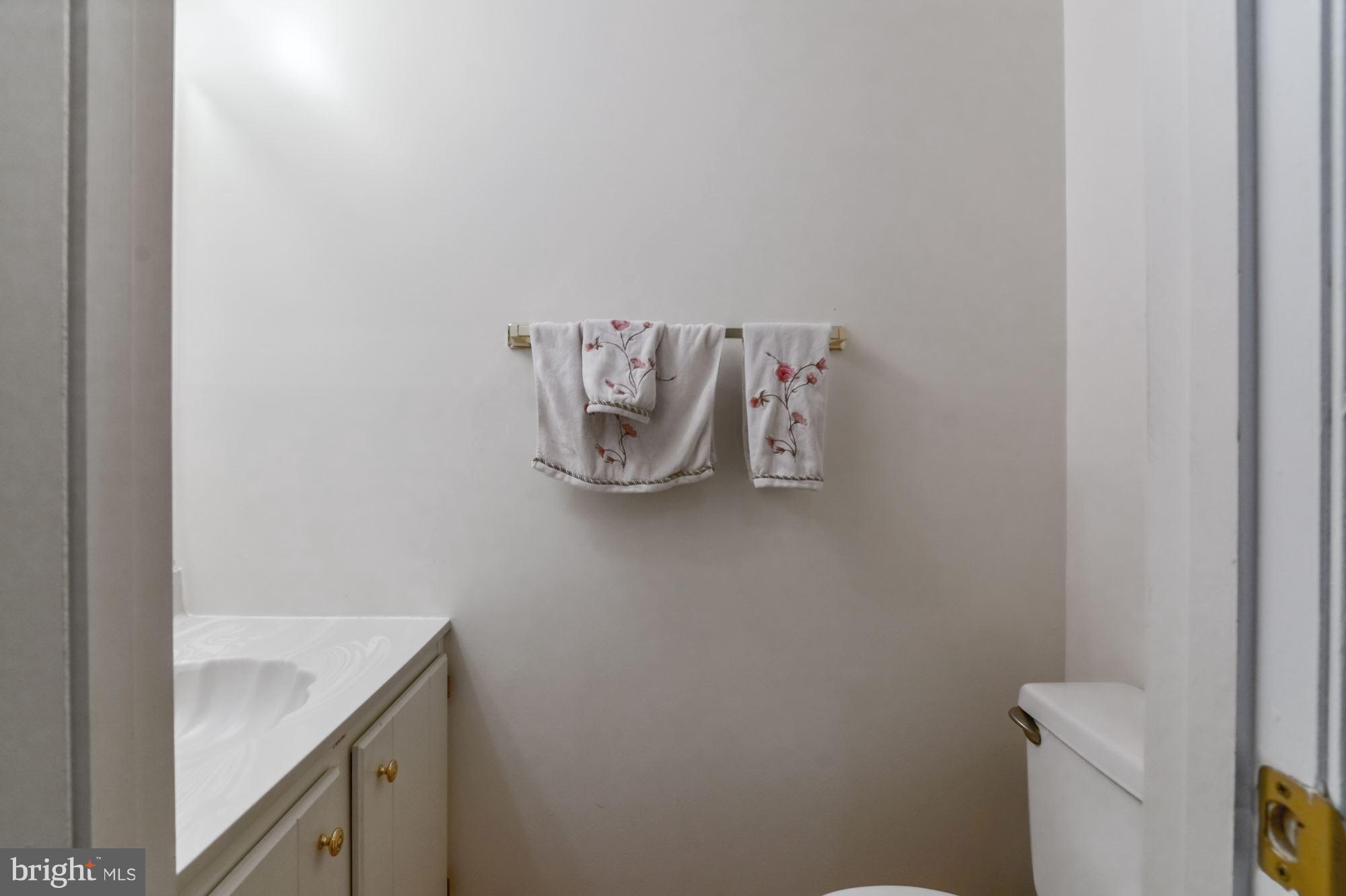 BURKE CENTRE - Residential