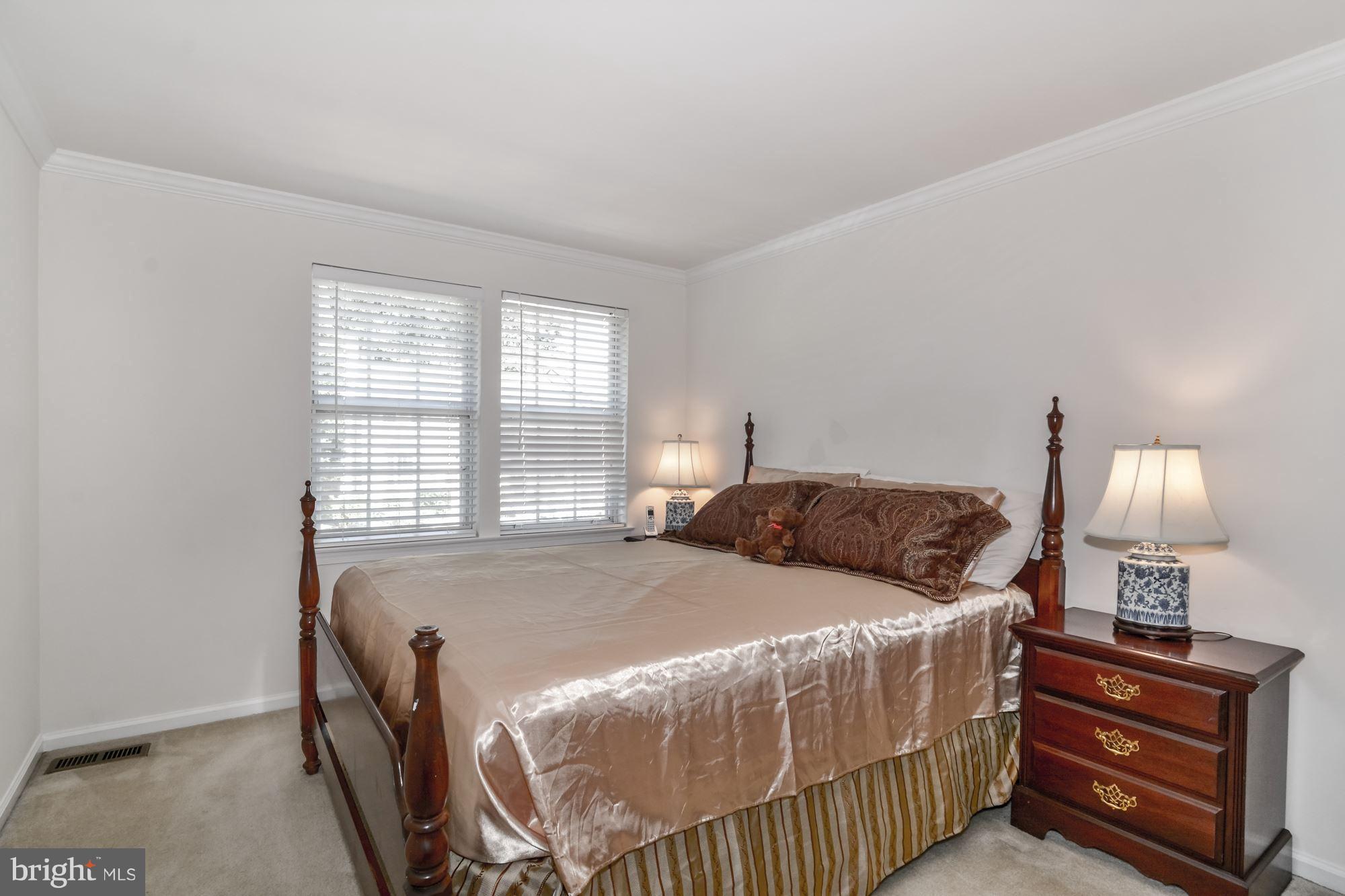 BURKE CENTRE - Residential