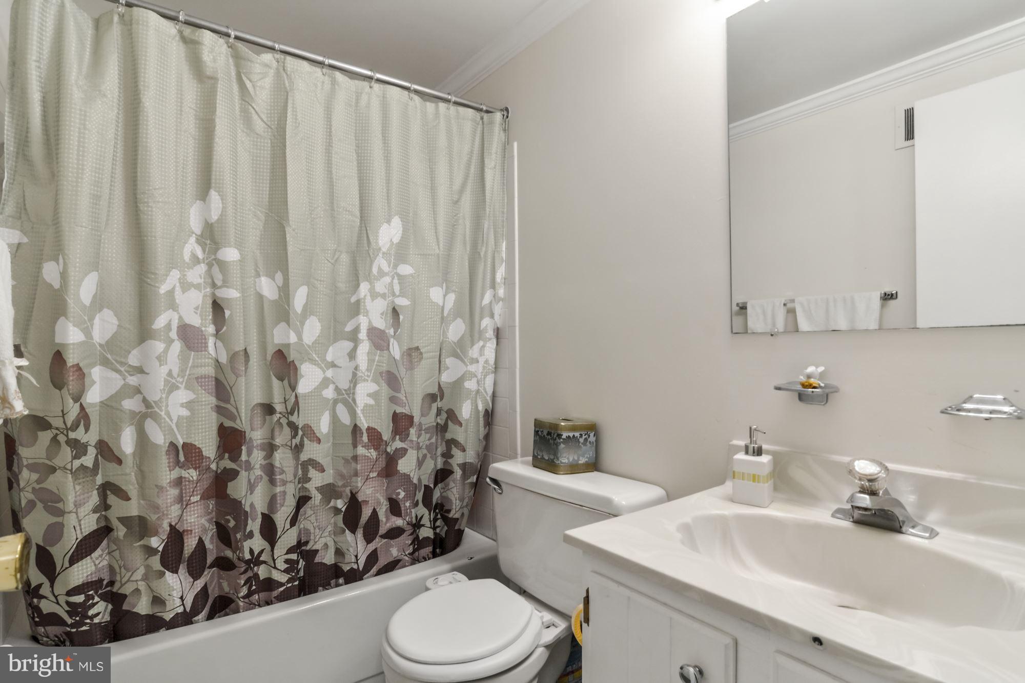 BURKE CENTRE - Residential