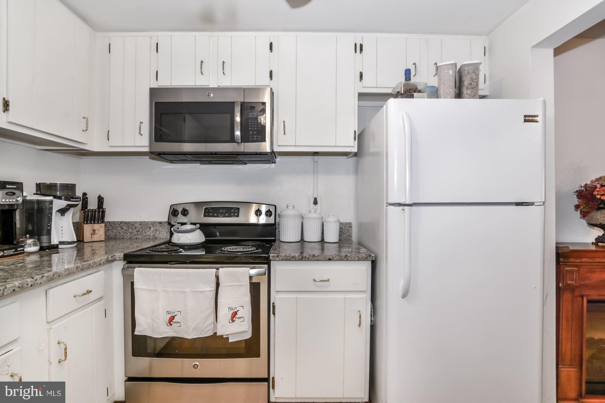 BURKE CENTRE - Residential