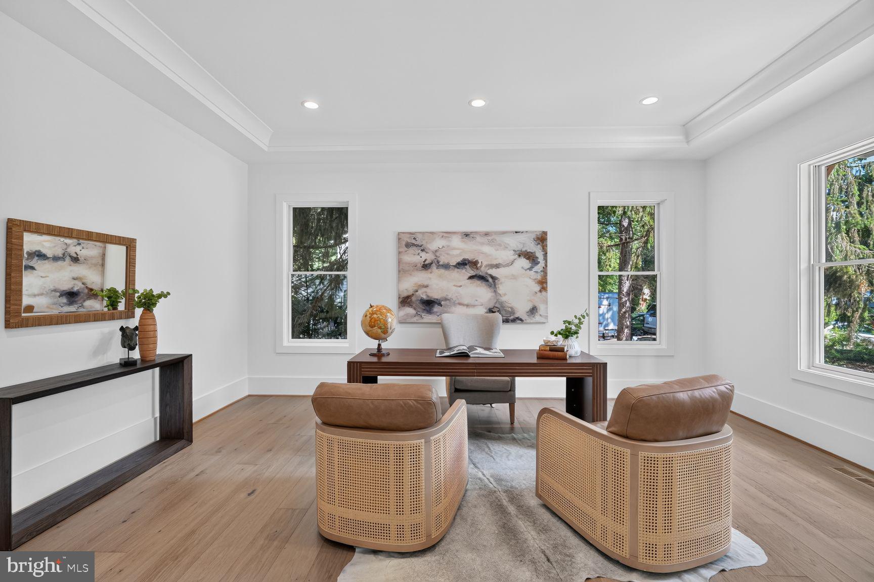 4038 DOVEVILLE LANE