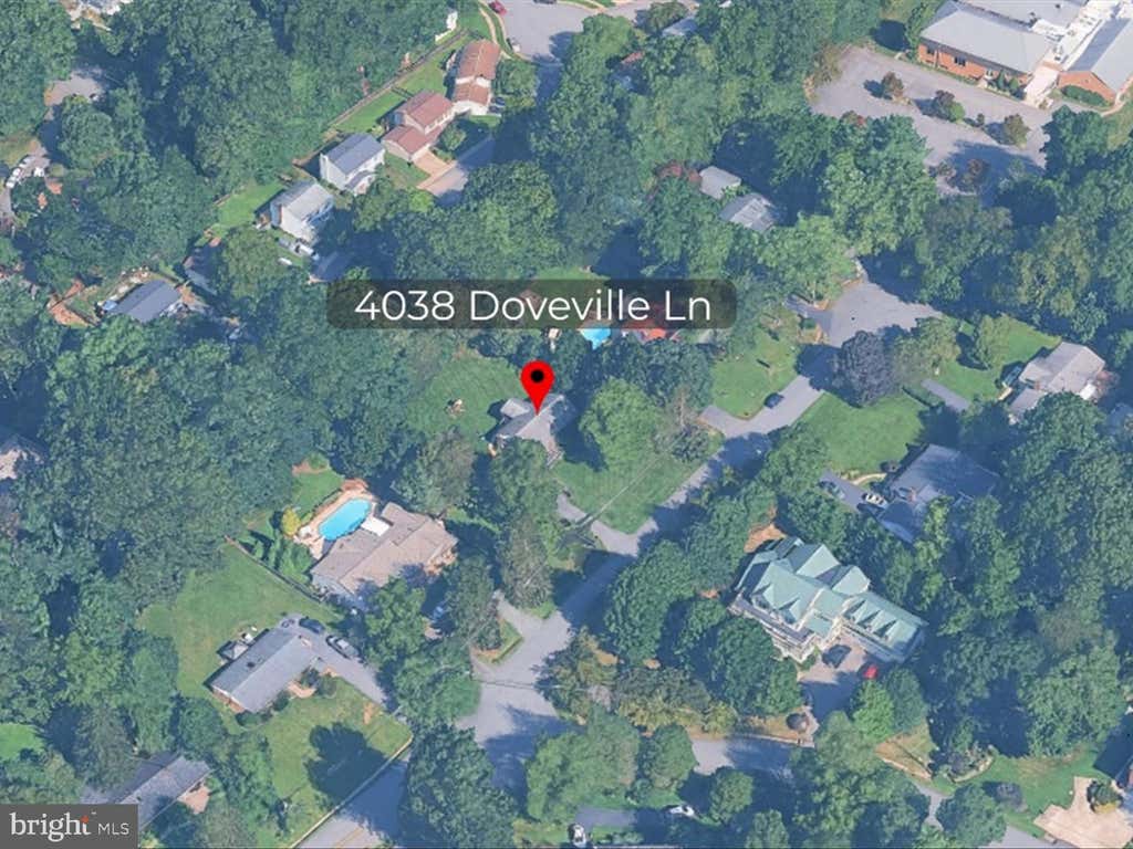 Photo of 4038 Doveville Lane, FAIRFAX, VA 22032 (MLS # VAFX2292788)