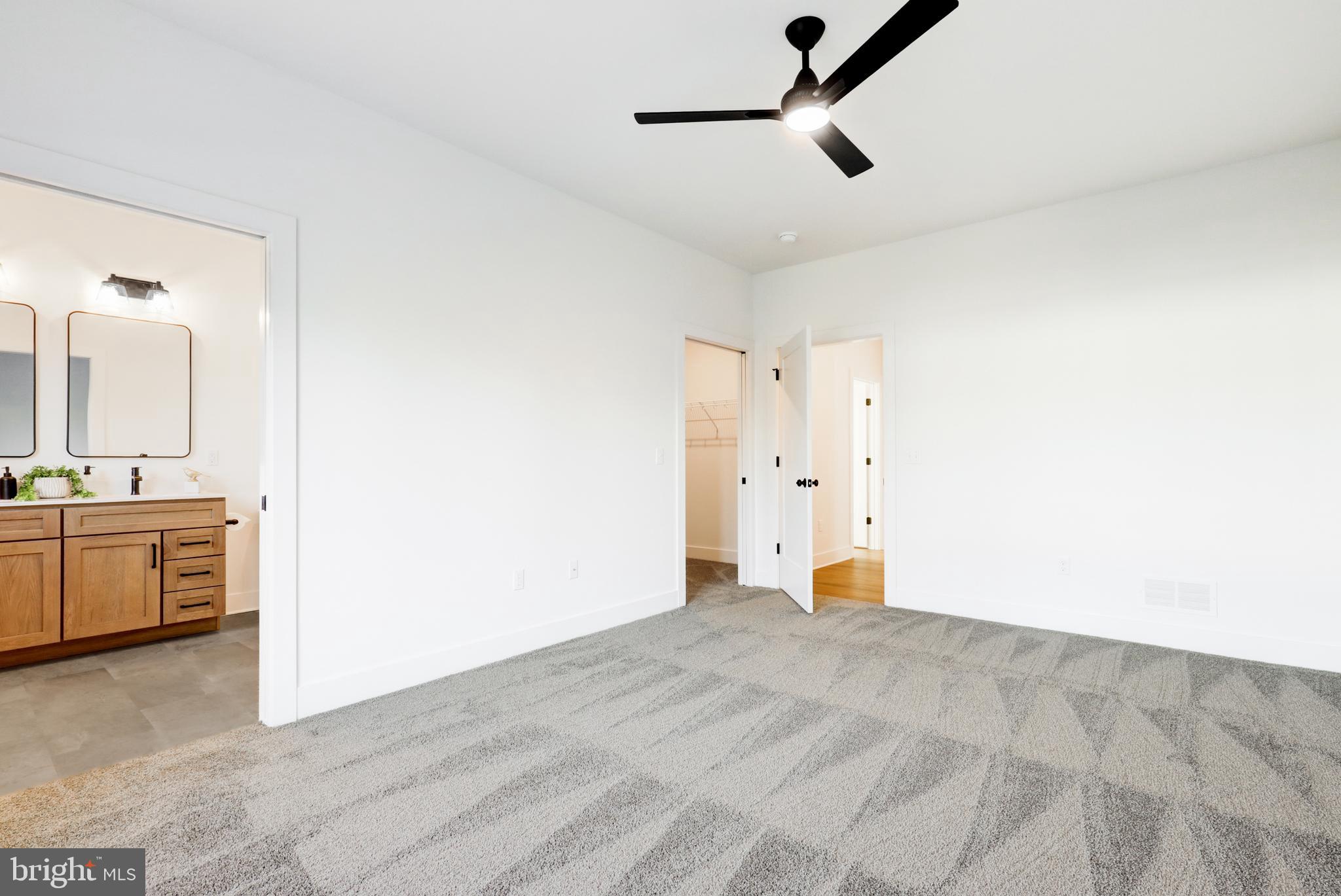 PARKSIDE AT LAMPETER - Residential