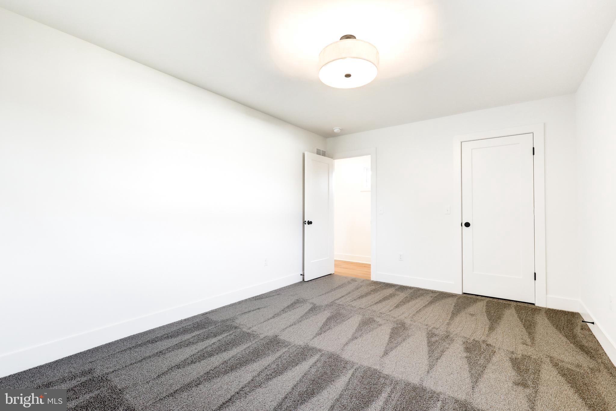 PARKSIDE AT LAMPETER - Residential