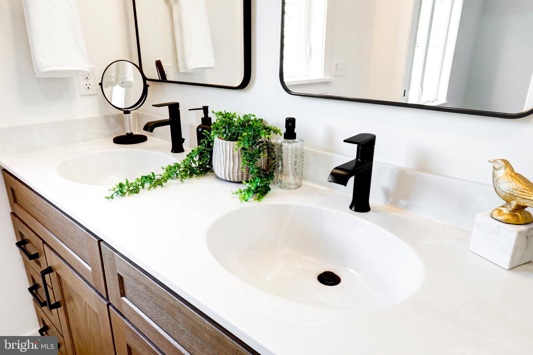 PARKSIDE AT LAMPETER - Residential