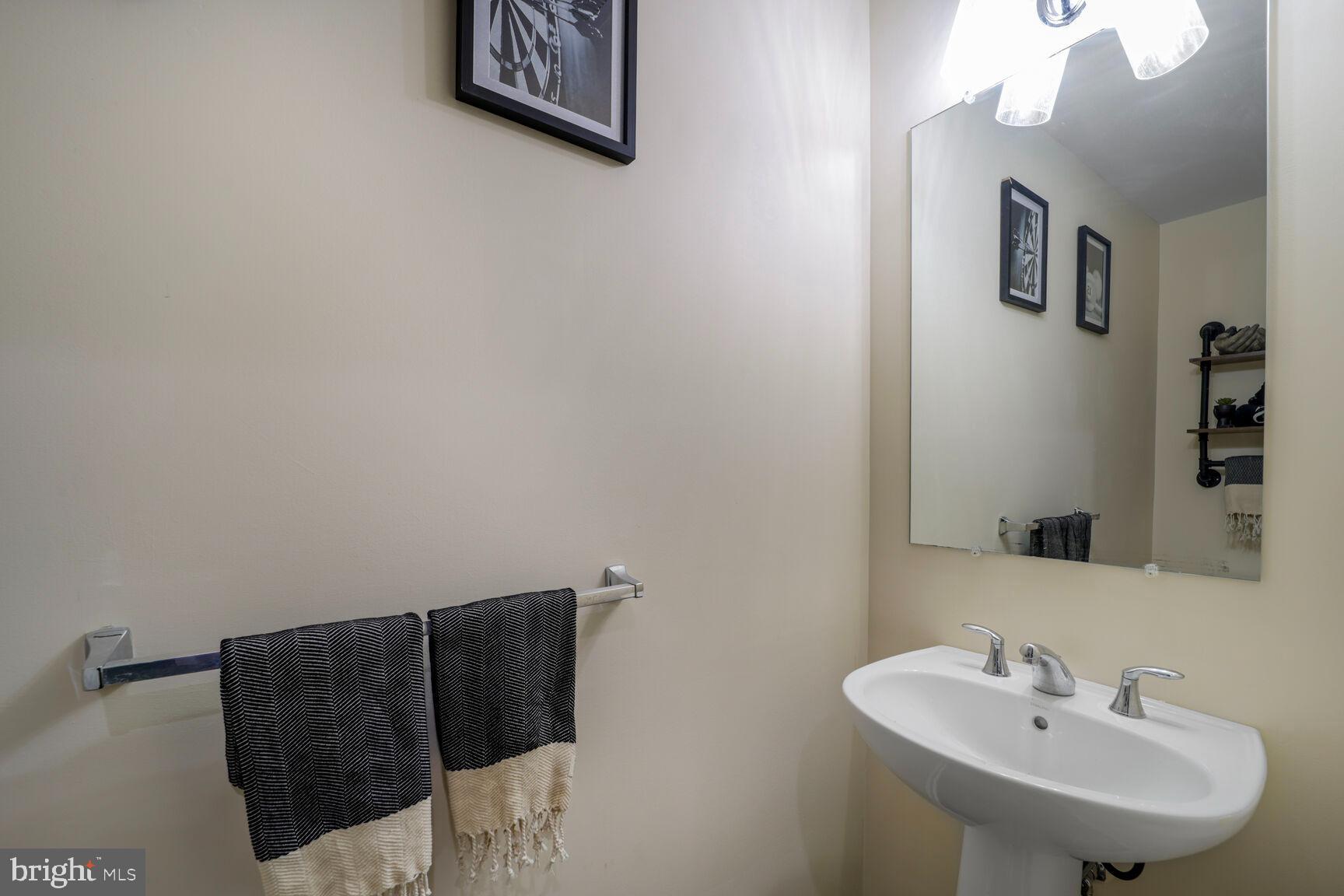 MARLBORO RIDGE - Residential