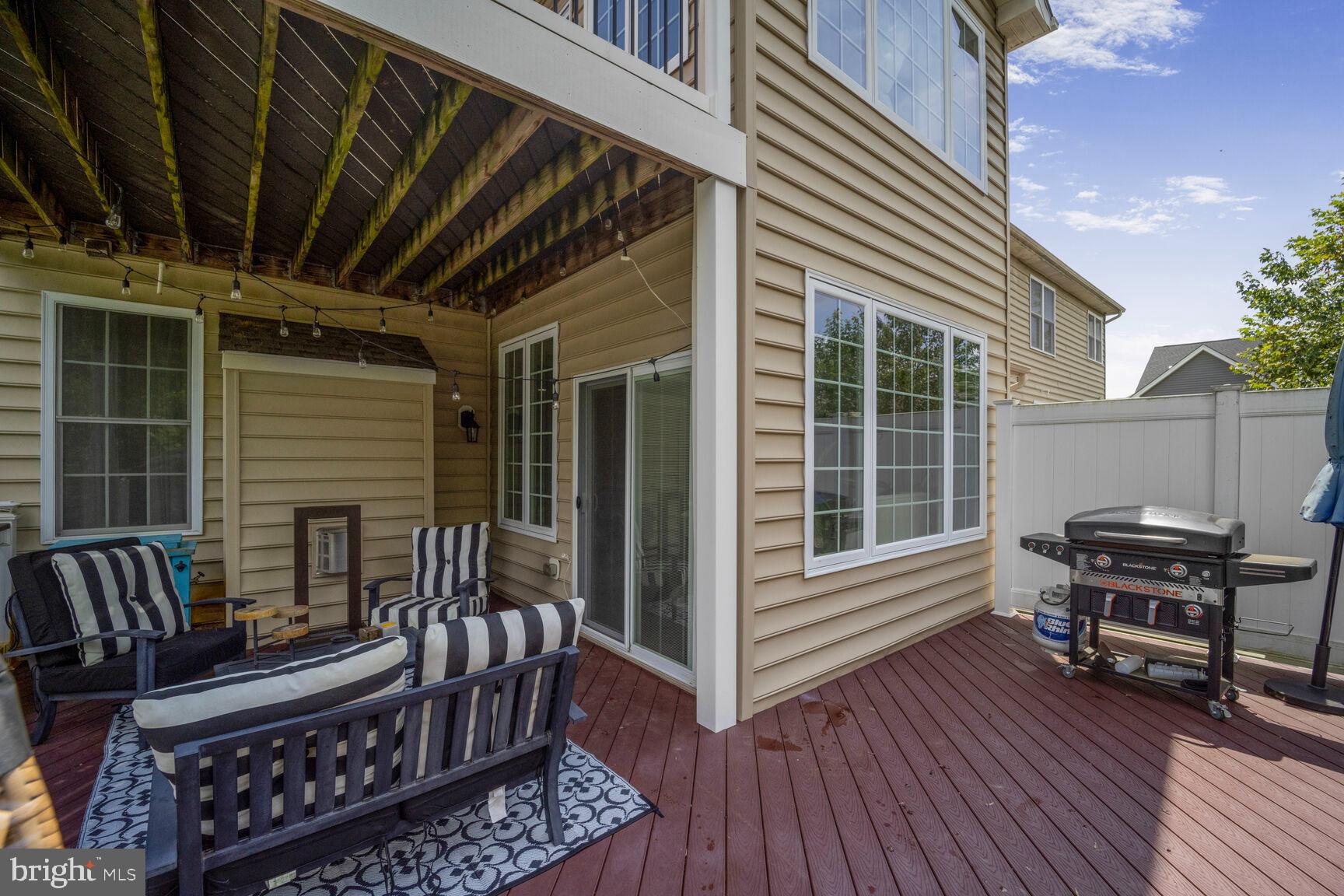 MARLBORO RIDGE - Residential