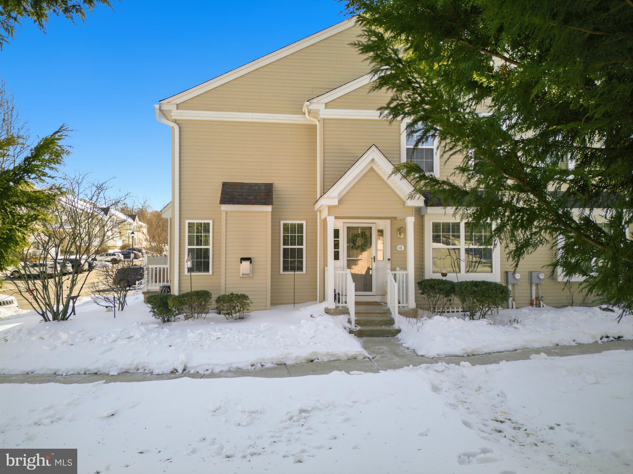 DOWNINGTOWN - Residential