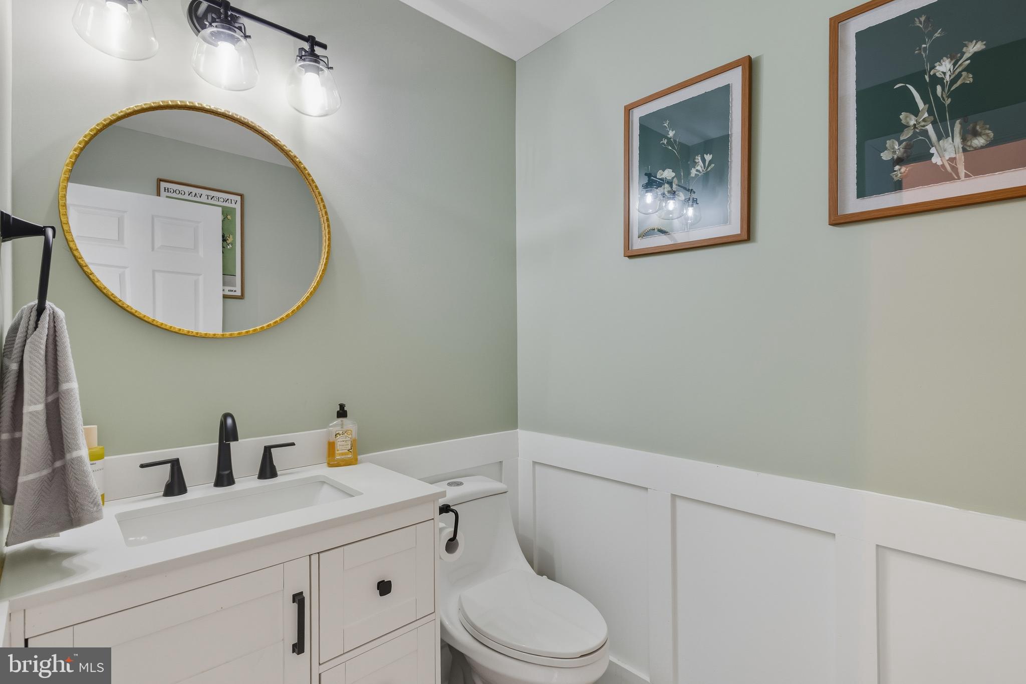 DOWNINGTOWN - Residential