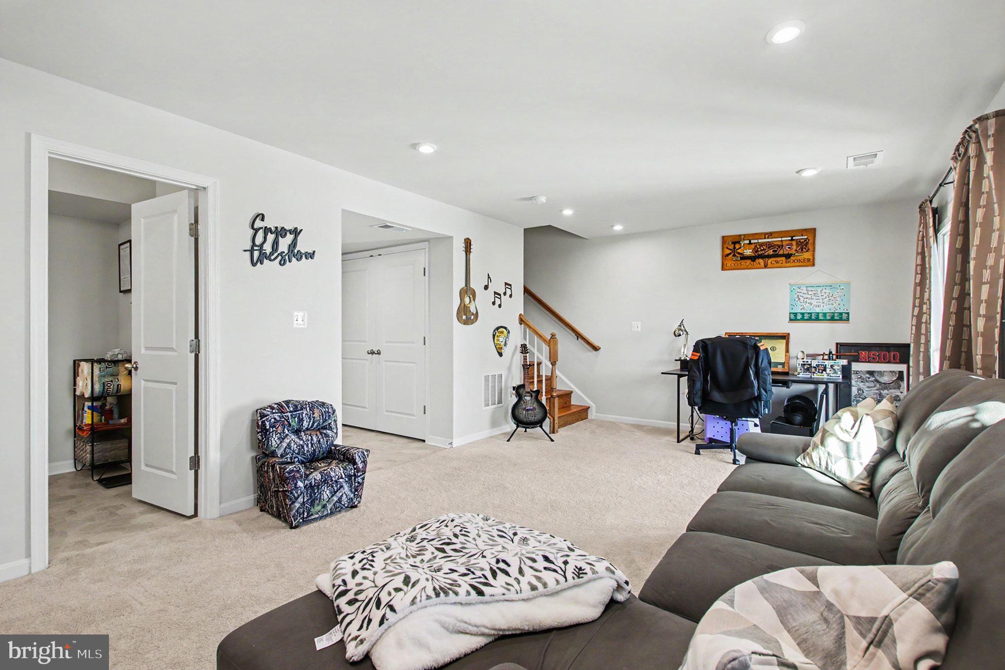 4014 SHIRE MEADOW LANE
