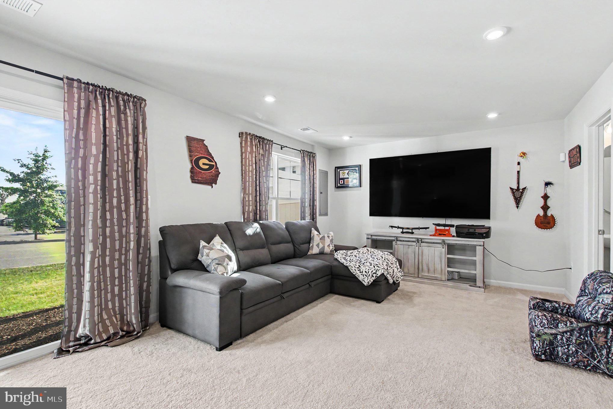 4014 SHIRE MEADOW LANE