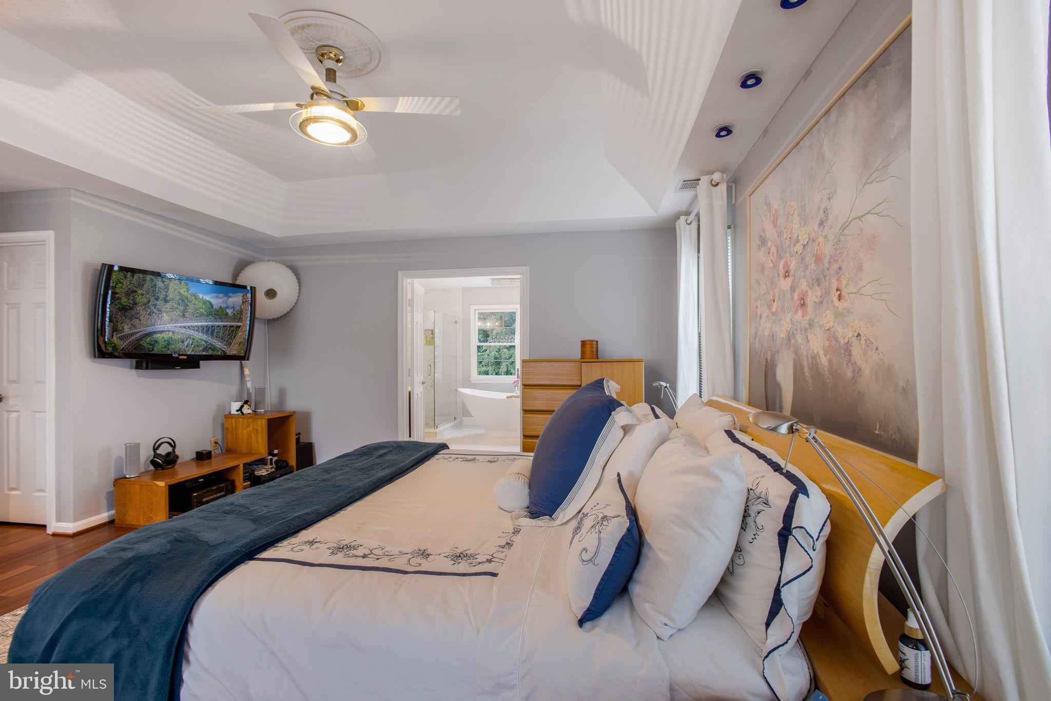 NEELSVILLE ESTATES - Residential