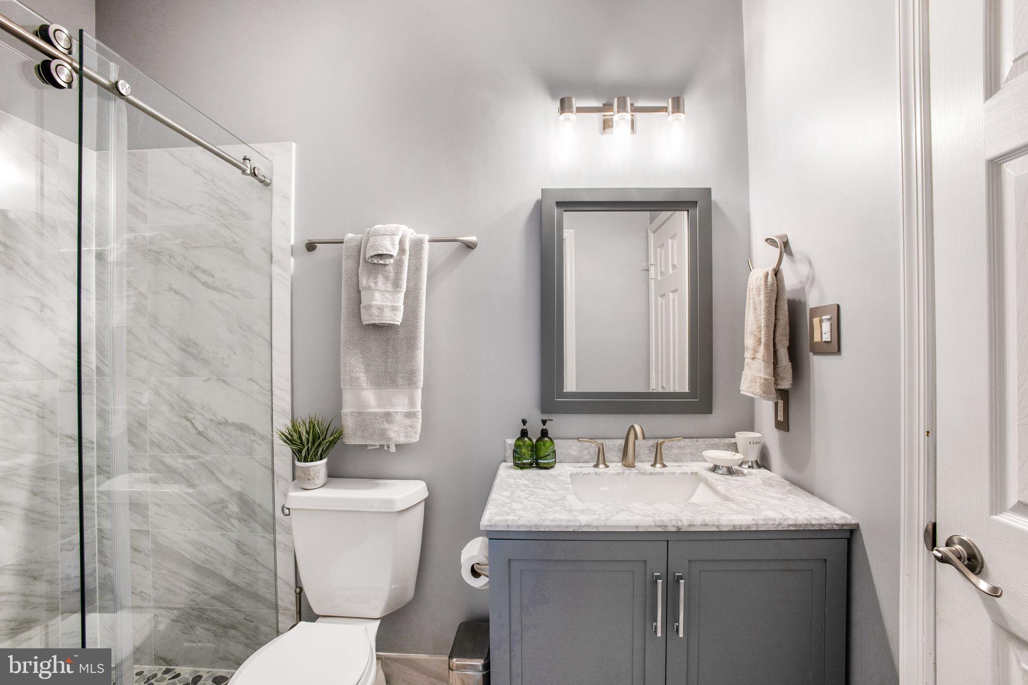 NEELSVILLE ESTATES - Residential