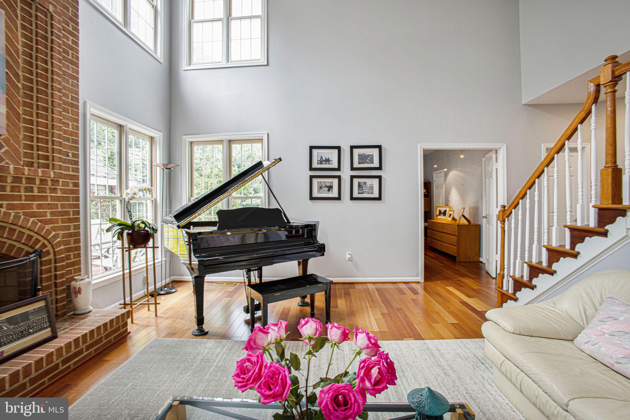 NEELSVILLE ESTATES - Residential