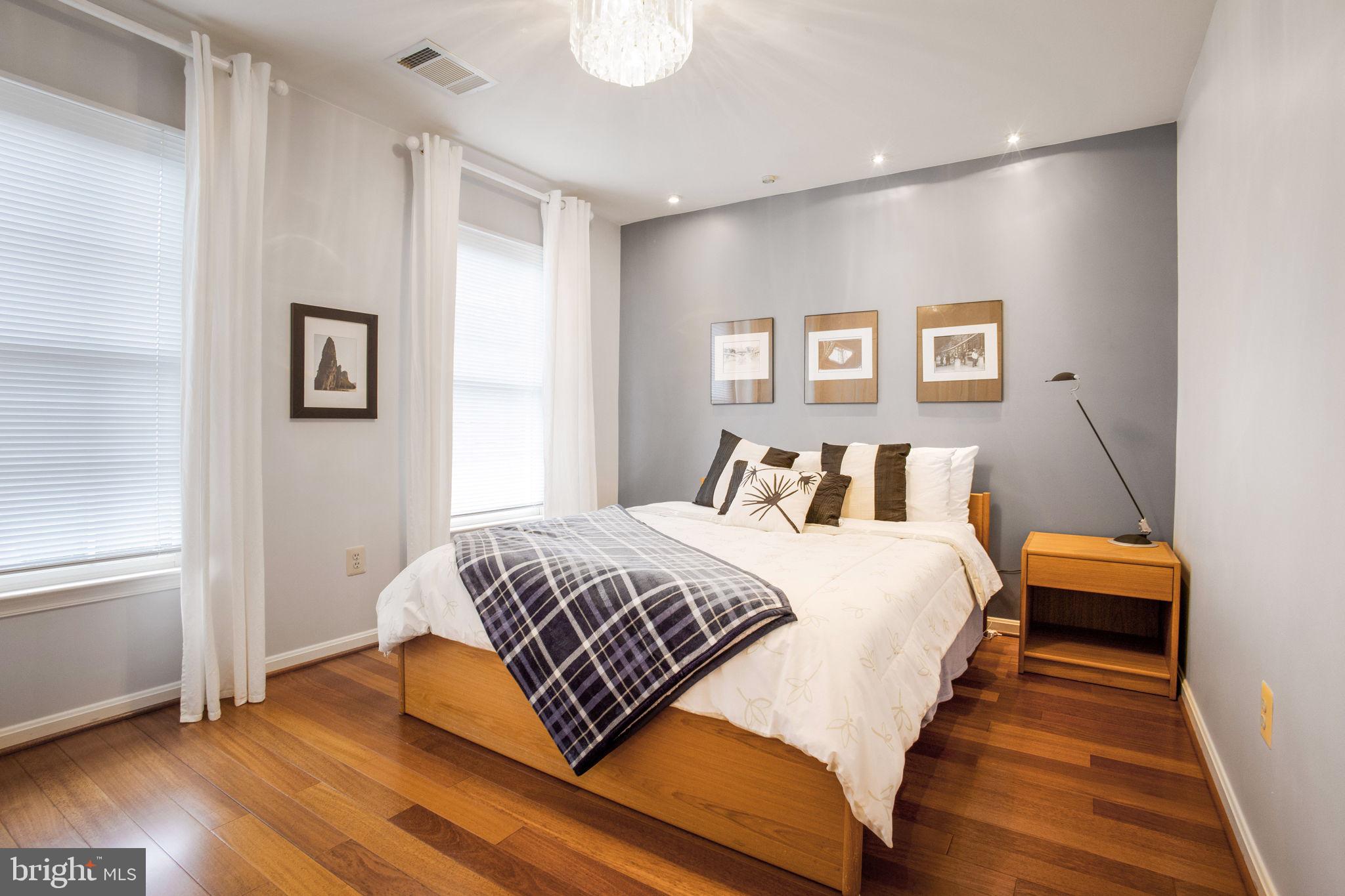 NEELSVILLE ESTATES - Residential