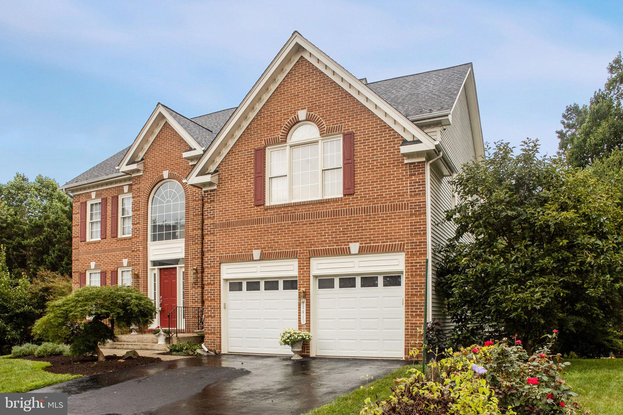 NEELSVILLE ESTATES - Residential