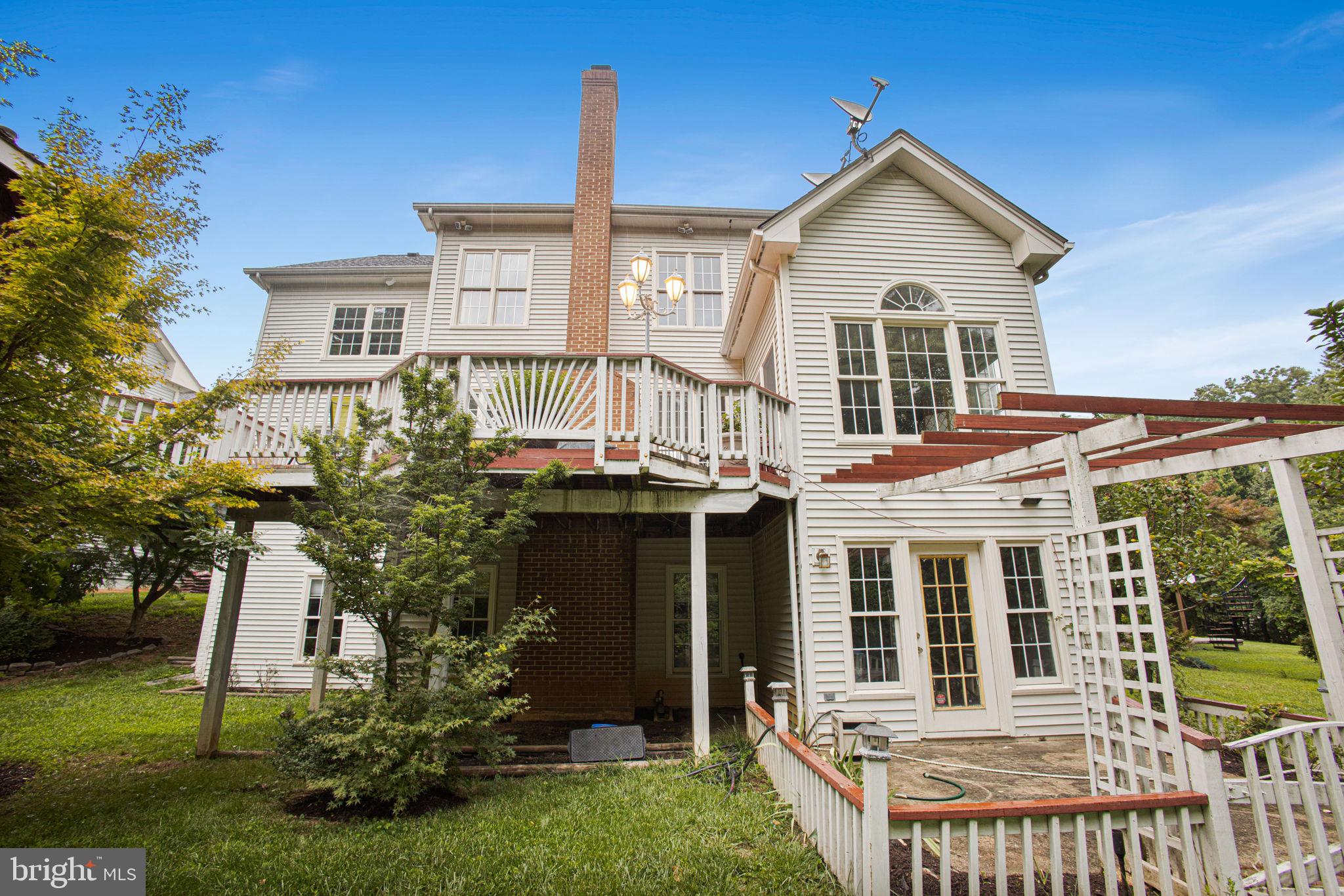 NEELSVILLE ESTATES - Residential