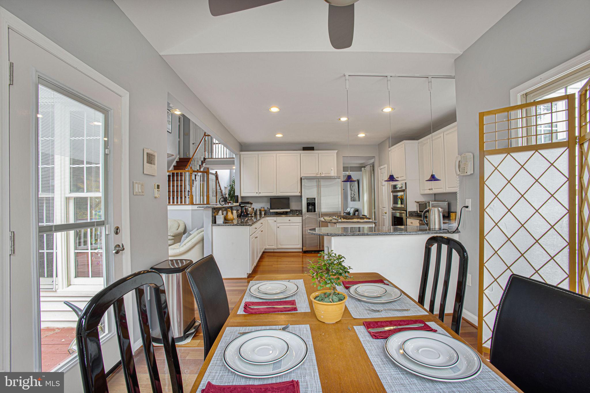 NEELSVILLE ESTATES - Residential