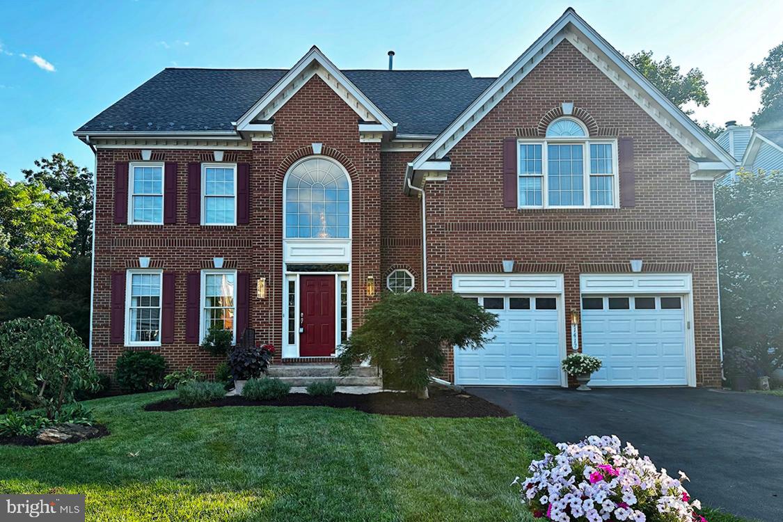 NEELSVILLE ESTATES - Residential