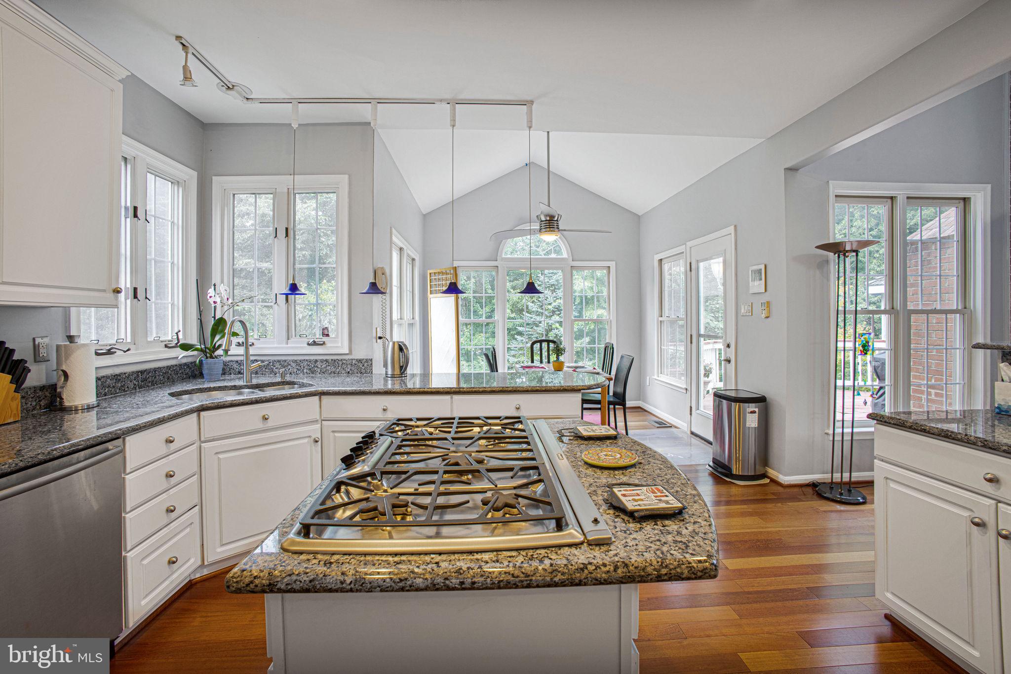 NEELSVILLE ESTATES - Residential