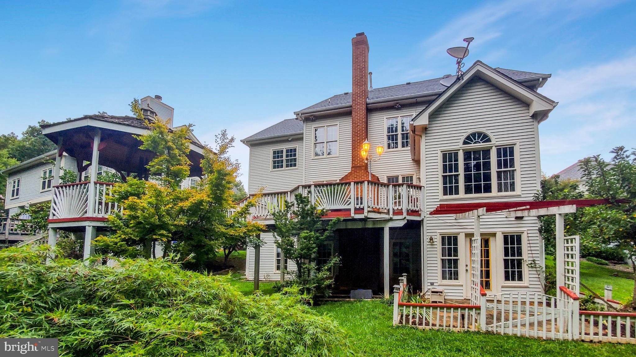 NEELSVILLE ESTATES - Residential