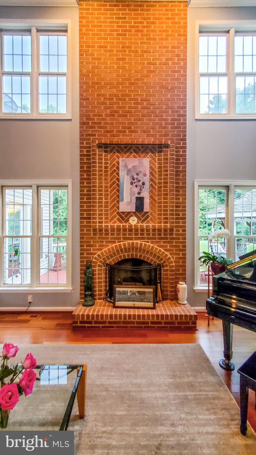 NEELSVILLE ESTATES - Residential