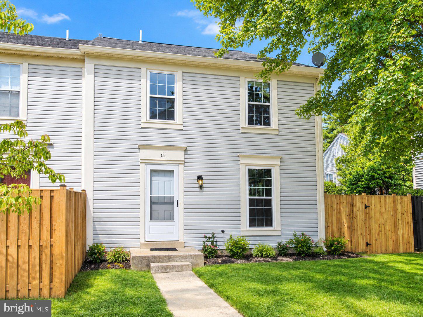 15 VALLEYFIELD COURT